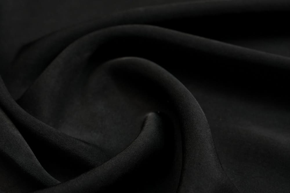 Luxe Black